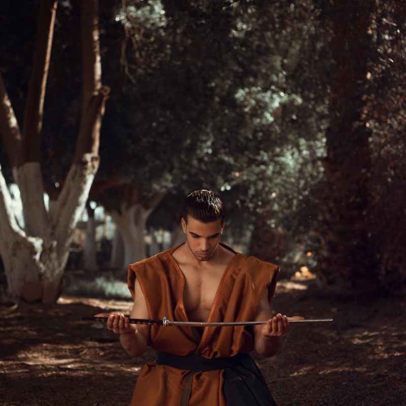 Real Men DO The Dirty Work                                1 Samuel 15:&nbsp;32-33